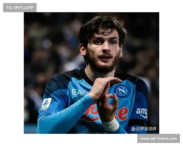 克瓦拉茨赫利亚的家庭背景:父母均为前足球运动员 克瓦拉茨赫利亚的家庭背景:父母均为前足球运动员