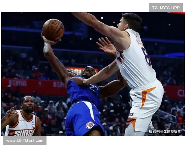 原帅训练场边冰敷脚踝,三分王无奈缺席全明星三分大赛 原帅训练场边冰敷脚踝,三分王无奈缺席全明星三分大赛